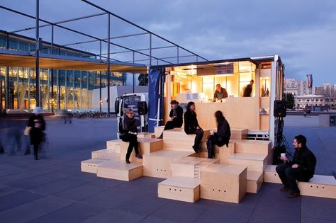 Interaktives Design, Pop Up Cafe, Food Kiosk, Pop Up Restaurant, Pop Up Bar, Australian Interior Design, Kiosk Design, Interior Design Awards, Urban Furniture