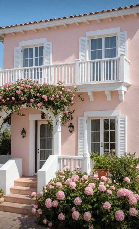 Cute House Ideas Exterior, Pink Beach House Exterior, Pink Brick House, Light Pink House, Pink House Exterior, Pink Beach House, Blue Houses, Minimal House, Pastel Beach