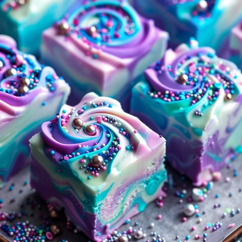 Mermaid Fudge Recipe, Mermaid Party Dessert Ideas, Fantasy Themed Snacks, Summer Fudge Recipes, Mermaid Brownies, Mermaid Fudge, Birthday Fudge, Fudge Business, Mermaid Party Treats