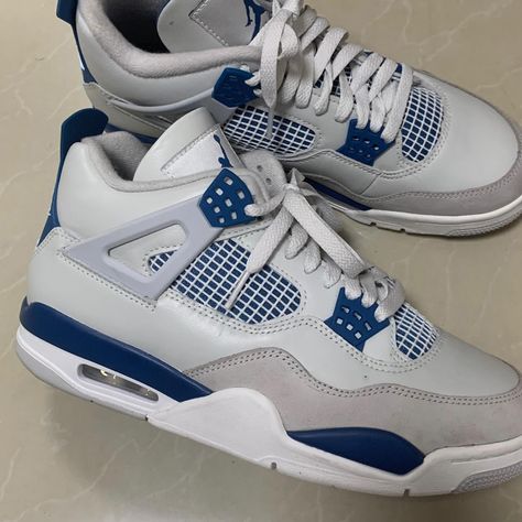 On-Foot Look at the Air Jordan 4 "Industrial Blue" Industrial Blue Jordan 4, Jordan 4 Industrial Blue, Industrial Blue Jordan 4 Outfit, Blue Jordan 4’s, Jordan 4s Blue, Jordan 4 Bleu, Jordan 4 Blue, Jordan 4 Military Blue, Nike Jordan 4