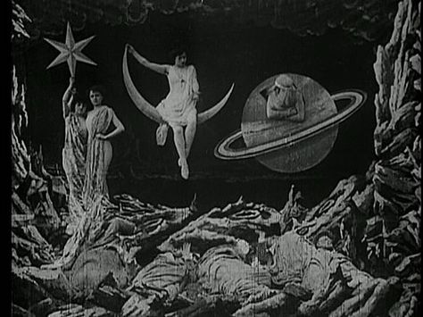 "A Trip to the Moon"(1902) Georges Méliès. Georges Melies, A Trip To The Moon, George Melies, You Are My Moon, Septième Art, Man In The Moon, I Love Cinema, Paper Moon, Science Fiction Film