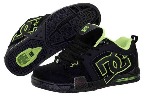 Dc Clothing, Dc Shoes Men, Trashy Outfits, Male Outfits, Pretty Shoes Sneakers, Shoes Green, Skate Shoe, Red Nike, Urban Street