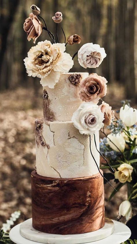 Wedding Cake Beautiful, Most Beautiful Wedding Cakes, Wedding Cake Fillings, Brown Wedding Cakes, Fake Wedding Cakes, Bohemian Wedding Cake, Wedding Shower Cakes, Cake Beautiful, Boho Wedding Cake