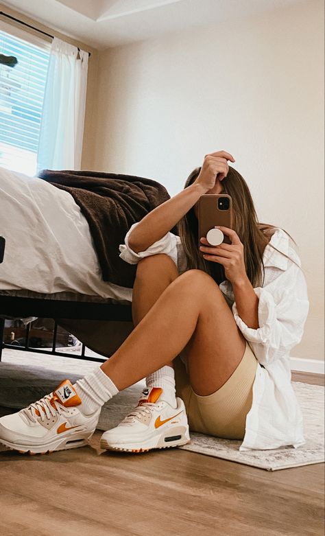 Outfits With Airmax 90 Women, Air Max 90s Outfit Women, Air Max 90 Futura Outfits, Women Air Max Outfit, Nike Airmax 90s Outfit, Women’s Nike Air Max Outfit, Nike Air Max 90 Futura Women Outfit, Nike Air Max Outfits For Women, Nike 90 Air Max 90