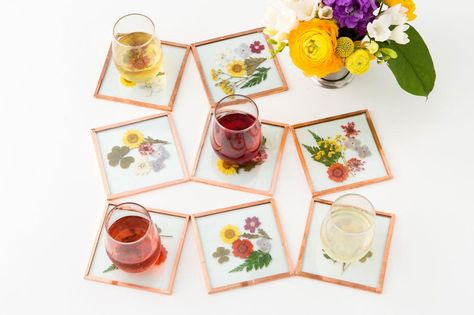 Finally, a floral arrangement that won't wilt! Flowers For Mom, Flower Coasters, Pressed Flower Crafts, Fleurs Diy, Floral Room, Dried And Pressed Flowers, Pressed Flower Art, Diy Coasters, Diy Crafts To Do