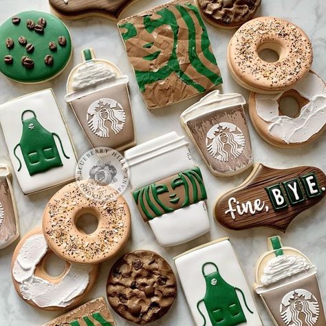 Coffee Bean Cookies Decorated, Starbucks Themed Cookies, Bagel Cookies Decorated, Creative Cookie Decorating Ideas, Starbucks Cookies Decorated, Cookie Designs Birthday, Coffee Cookies Decorated, Decorated Sugar Cookies Ideas, Starbucks Sugar Cookie