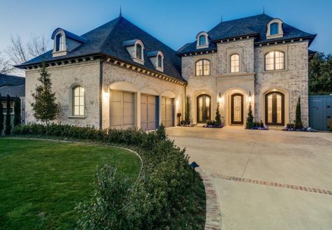 [divide]    Location: 6615 Stichter Avenue, Dallas, TX    Square Footage: 7,012    Bedrooms & Bathrooms: 5 bedrooms & 6 bathrooms    Price: $2,399,000    This newly built French inspired brick home is located at 6615 Stichter Avenue in Dallas, TX and is situated on 1/3 of an acre Stone Entryway, Nice Houses, Luxury Homes Exterior, Lime Wash, Nice Homes, French Style Homes, French Luxury, Front Entrance, Hus Inspiration