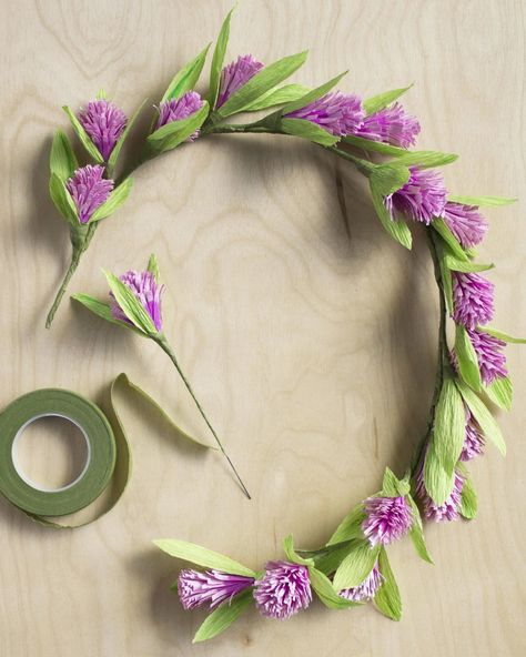 Flower Crown Tutorial, Diy Floral Crown, Paper Flower Crown, David Stark, Paper Flower Wreaths, Diy Flower Crown, Diy Crown, Paper Wall Hanging, Paper Crowns