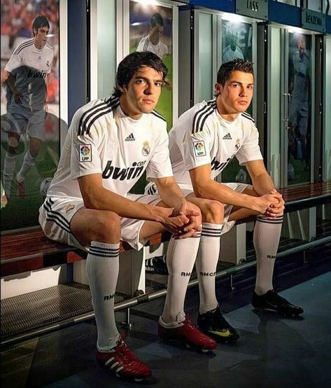 Ronaldo and Kaka Kaka Real Madrid, Ronaldo Wife, Ricardo Kaka, Real Madrid Football Club, Ronaldo Quotes, Cristiano Ronaldo Real Madrid, Cr7 Wallpapers, Cr7 Jr, Cristino Ronaldo