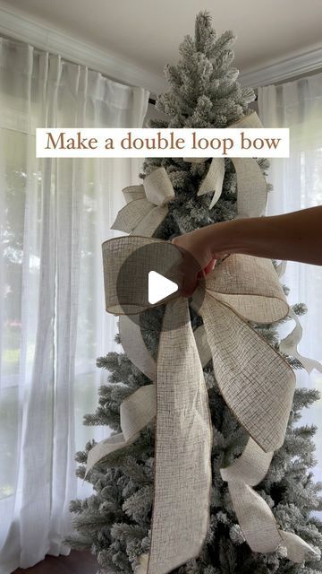 Dani | Christmas | Holiday Decor on Instagram: "If you’ve been wanting to learn how to make a double loop then this is for you!! Double loops give so much pizzaz to your tree🎄✨ SAVE this video and SHARE with someone who loves to decorate their Christmas tree!

#christmas2024 #christmasribbon #howto #doubleloopbow #christmasbows #christmastreedesigner #christmastreestylist #christmasinjuly" Natal, Red And Silver Tree Topper, How To Add Snow To Christmas Tree, Underneath Christmas Tree Ideas, Christmas Tree With Bows Only, Rustic Christmas Tree Decorations Ideas, Christmas Tree Ideas With Bows, Christmas Tree Boho Ideas, Bow For Top Of Christmas Tree