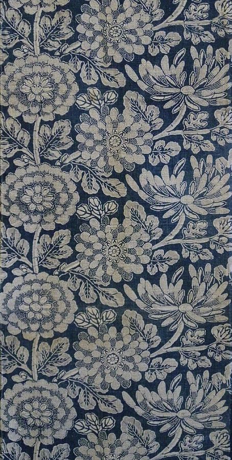 Japanese Textiles Patterns Fabrics, Japanese Fabric Prints Textiles, Butterfly Print Pattern, Indigo Garden Fabric, Fabric Tiles, Indigo Japanese Textiles, Indigo Textiles, Indigo Floral, Indigo Dyed Fabric