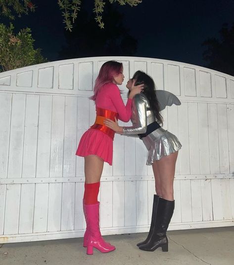 Sharkboy And Lavagirl Costume Girls, Wow Halloween Costumes, Bsf Matching Costumes, Sharkboy And Lava Girl Halloween, Bsf Costumes For Halloween, Twin Costume Ideas For Teens, Lava Girl Costume College, Halloween Costumes 2024 Duo, Shark Boy And Lava Girl Costumes College