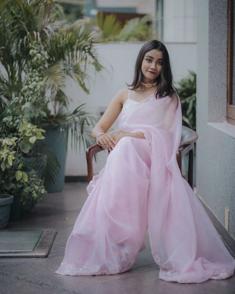 A delicate baby pink organza saree adorned with intricate floral embroidery, exuding elegance and charm. Perfect for a graceful and ethereal look at any special occasion. 📍VEEVAA NX LG -25 ,concord complex Rc dutt road, alkapuri, vadodara -390007 Contact no. - 9825454905 . Outfit - @veevaanx_india Photography and Editting - @creative_shutter_01 Model - @dishakothari02 #saree #organza #pink #special #veevaanxindia Soft Organza Saree, Pink Organza Saree, Baby Pink Saree, Saree Organza, White Silk Blouse, India Photography, Organza Saree, Saree Look, Pink Saree