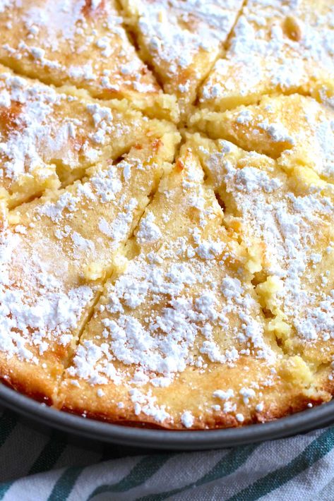 Lemon Butter Cake, Cream Cheese Topping, Butter Cake Recipe, 12 Tomatoes, Lemon Butter, Lemon Desserts, Butter Cake, Lemon Recipes, Cake Servings