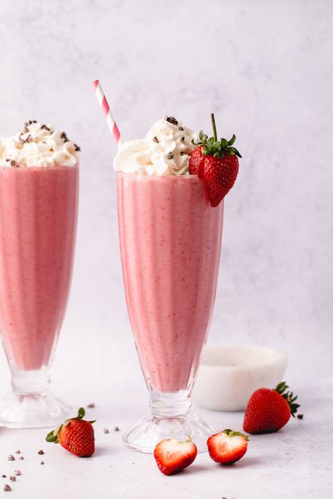 This creamy, vegan Strawberry Milkshake is made with just 4 simple ingredients and is a quick and easy, healthy dessert that can double as a light lunch or snack with added protein powder! #veganmilkshake #strawberryshake Vegan Strawberry Milkshake, Strawberry Milkshake Aesthetic, Milkshakes Strawberry, Drink Milkshake, Strawberry Shakes, Shake Strawberry, Fruit Milkshake, Valentines Party Food, Strawberry Drink