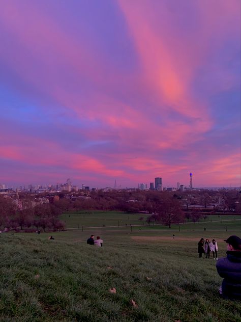 Primrose Hill Sunset, Primrose Hill Aesthetic, Nature Snap, Sunset London, Primrose Hill London, Aesthetic London, Sunset Hills, London Vibes, London Dreams