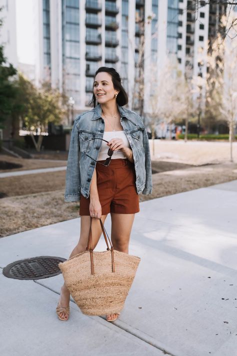 Sezane Shorts, Neutral Heels, Neutral Tops, Bow Sandals, Cream Tops, Square Neck Top, Denim Cutoffs, Short Suit, Leather Shorts