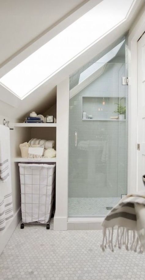 Sloped Ceiling Bathroom, Attic Shower, Small Attic Bathroom, Attic Bedroom Designs, Ensuite Shower Room, Loft Bathroom, Attic Bathroom, Attic Apartment, Attic Bedrooms