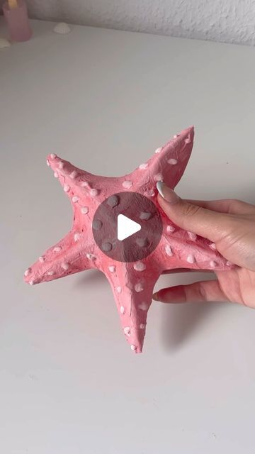 Derya🥐🥐 on Instagram: "starfish tutorial🌺🐚🌊" Diy Starfish How To Make, Starfish Decorations, Paper Starfish, Starfish Craft Ideas, Starfish Paper Craft, Starfish Craft For Toddlers, Paper Mache Starfish, Cardboard Starfish, Diy Starfish