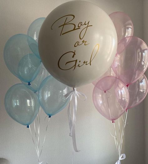 Simple Gender Reveal Party Decorations, Gender Balloon Reveal, Gender Reveal Decorations Simple, Gender Reveal Party Aesthetic, Simple Gender Reveal Ideas Decorations, Ballon Gender Reveal, Gender Reveal Ballon, Gender Reveal Aesthetic, Gender Reveal Simple