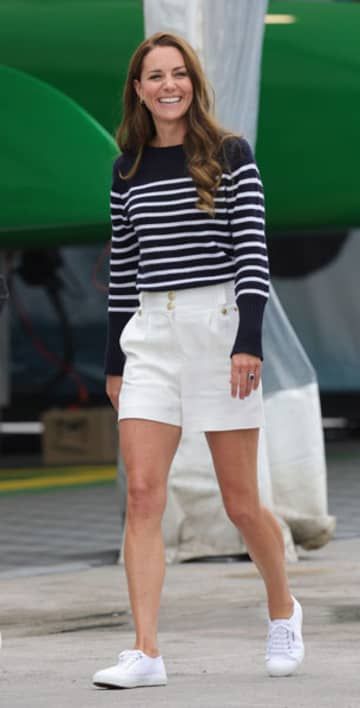 Kate Middleton Style Casual, Middleton Style Casual, Looks Com Short, Kate Middleton Style Outfits, Looks Kate Middleton, Estilo Kate Middleton, Duchesse Kate, Princesa Kate Middleton, Kate Middleton Outfits