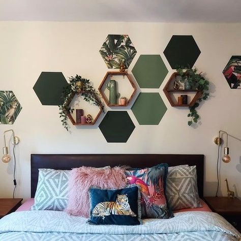 Hexagon Shelves, Interior Vintage, Wood Shelf, Dream House Decor, Design Case, 인테리어 디자인, Home Decor Bedroom, House Inspiration, Bedroom Makeover