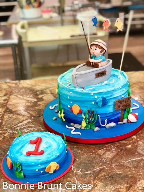 wemakeupto.com - types of eye makeup styles Fishing Birthday Cake Boys, Fishing First Birthday Cake, Fishing Smash Cake 1st Birthdays, Oh Fishally One Birthday Cake, Fishing Birthday Cakes, Fishing Centerpieces, Fishing Birthday Cake, Fishing Cakes, Fisherman Cake