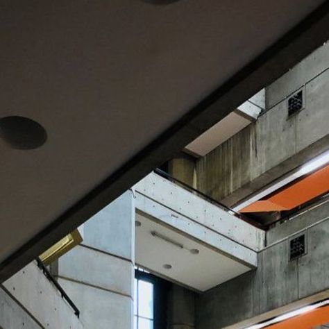 African brutalism on Instagram: "A snapshot of the interior at the University of Johannesburg Aukland Park Campus in South Africa. 📸 @shalom_mushwana #photooftheday #architecture #socialistmodernism #socialarchitecture #socmod #urban #urbanphotography #streetphotography #brutalist_architecture #brutalism #brutgroup #brutalismus #brutalismo #somewheremagazine #banalography #banal #streetclassics #documentingspace #tendermag #streethunters #africa #africanarchitecture #southafrica" University Of Johannesburg, Architecture Brutalism, Brutalist Architecture, Brutalism, Urban Photography, Johannesburg, South African, Street Photography, Instagram A