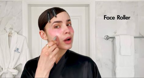 Vogue Get Ready With Me, Vogue Grwm, Vogue Beauty Secrets, Spa Aesthetic, Model Beauty Secrets, Get Ready With Me, Vogue Beauty, Lip Butter, Model Beauty