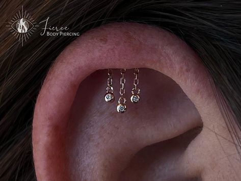 Hidden Cartilage Piercing, Hanging Helix Piercing, Floating Helix Piercing, Simple Piercings, Vertical Helix Piercing, Hidden Helix Piercing, Hide Piercings, Board Night, Ear Styling