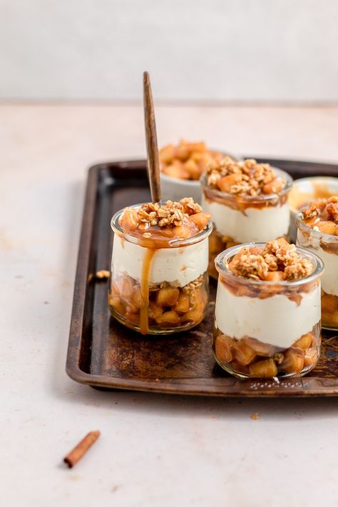 Apples And Cream Cheese, Apple Parfait, Easy Parfait, Morning Treats, Thanksgiving Fruit, Caramelized Apples, Apple Pastry, Parfait Cups, Apple Snacks