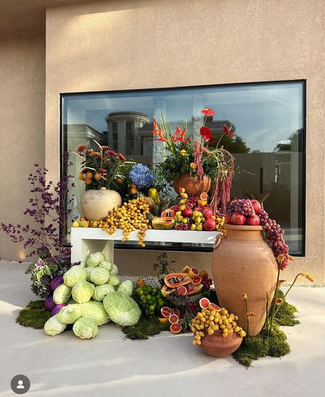 Vegetable Decoration, Fruit Centerpieces, Luxury Wedding Decor, Fruit Arrangements, Flower Installation, Wedding Mood Board, Church Decor, Wedding Mood, Event Styling