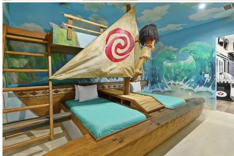 Avengers Bedroom, Boat Bed, Deco Disney, Casa Disney, Florida Villas, Moana Theme, Disney Bedrooms, Tema Disney, Disney Rooms