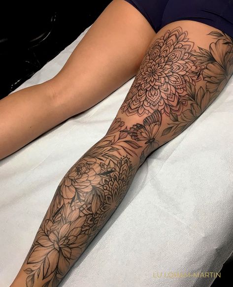 Thigh Tattoos, Leg Sleeves For Females, Tattoo Bein Frau, Rosen Tattoo Frau, Back Of Leg Tattoos, Full Leg Tattoos, Leg Tattoos Women, Dope Tattoos For Women, Leg Sleeve Tattoo