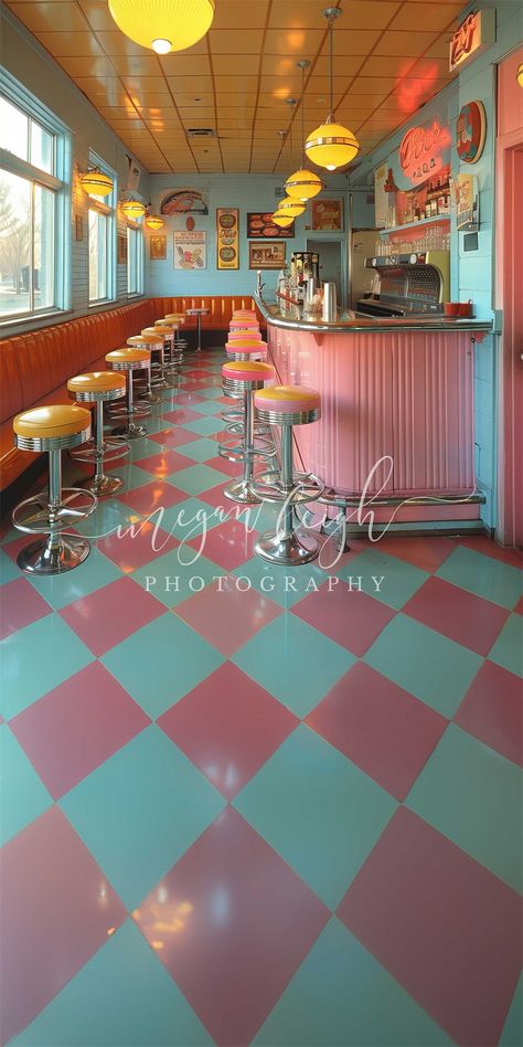 Coffee And Ice Cream Shop Design, Retro 50s Aesthetic, 50s Diner Aesthetic, 50s Diner Color Palette, Punk Interior Design, 70s Diner, Neon Diner Aesthetic, Pink Retro Aesthetic, 1950s Diner Exterior