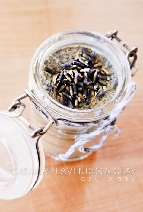 DIY Dry Oatmeal, Lavender, and Clay Mask... - Jenni Raincloud French Green Clay, French Green, Herb Tea, Clear Glass Jars, Green Clay, Lavender Buds, Homemade Face, Clay Mask, Clay Masks