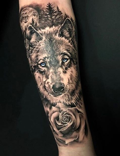 Forearm Tattoos For Guys, Wolf Tattoo Forearm, Wolf Tattoos For Women, Wolf Sleeve, Wolf Tattoos Men, Animal Sleeve Tattoo, Tier Tattoo, Wolf Tattoo Sleeve, Men Tattoos Arm Sleeve