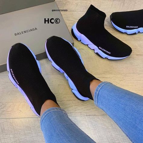 Balenciaga Sock, Jordan Shoes Girls, Boots Woman, Custom Nike Shoes, Balenciaga Sneakers, Adidas Shoes Women, Nike Air Shoes, Sneakers Running, Sock Boots