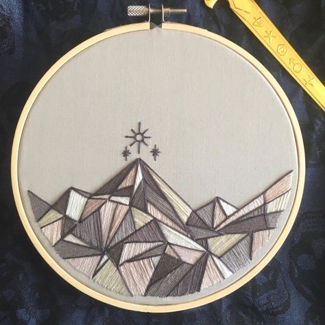 Sarah Maas, Beginner Embroidery Kit, Geometric Mountain, Hand Embroidery Kit, Embroidery Scissors, Mountain Designs, Geometric Star, Embroidery Hoop Art, Embroidery For Beginners