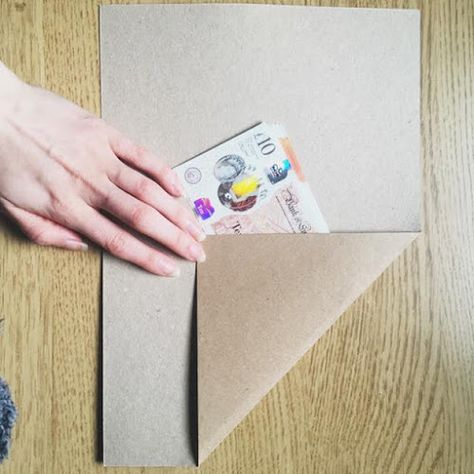 DIY Origami Money Gifting Envelopes - Sleek For Yourself! Cash Gift Envelope Diy, Envelope For Money Gift Diy, Money Gift Envelope Diy, Diy Envelopes From Paper For Money, Money Gift Packaging Ideas, Money Gift Envelope Ideas, Diy Money Envelopes Gift, Origami Money Envelope, Money Envelopes Diy