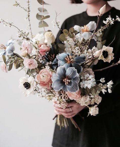 Flower Studio, Cat Air, Arte Floral, Beautiful Blooms, Ikebana, Love Flowers, Flower Shop, Spring Wedding, Pretty Flowers