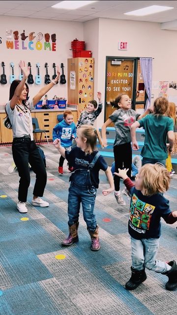 M O L L I E teaches M U S I C 🎶 on Instagram: "Take a walk STOP! One of my favorites for exploring our space.. I use this for practicing movement expectations at the beginning of the year. I love having students offer ideas for how to move and changing the words! The littles love it! #musicteacher #musicclass #musiceducation #elemmusiced #elementarymusicteacher #musicteachersofinstagram #teacher #teachersofinstagram #music #teachergram #musiceducators #musicalmovement" Ulm, Elemtary School Teacher, Student Teaching Aesthetic, Pre K Teacher Aesthetic, Teaching Vision Board, Teach Aesthetics, Elementary Music Teacher Aesthetic, Primary Teacher Aesthetic, Teacher Student Aesthetic