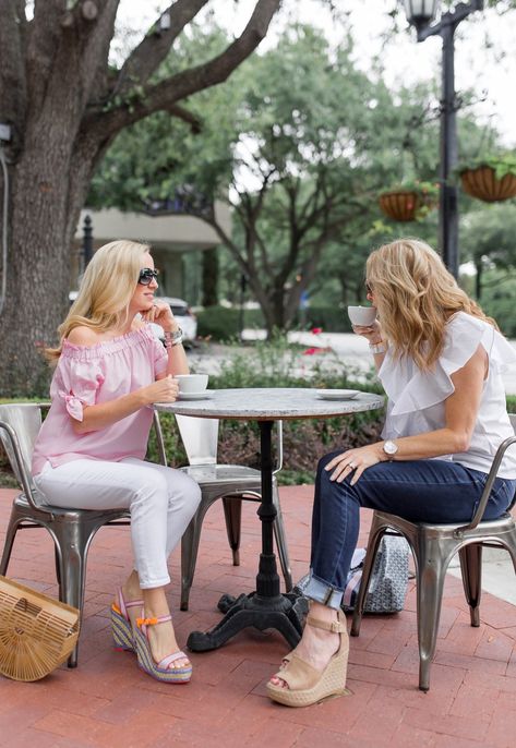 Wedge Heels and Coffee | Tanya Foster Outfits With Wedges And Jeans, Wedges With Jeans Outfits, Wedges With Jeans, How To Style Wedges, Wedges Outfit, How To Wear Jeans, Outfit With Wedges, Jeans And Wedges, White Jeans Outfit