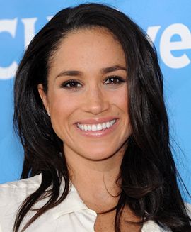 Meghan Markle Measurements Height Weight Age Bra Size Body Facts Family Wiki Meghan Markle Sister, Pippas Wedding, Princess Meghan, Meghan Markle Style, Celebrity Facts, Fact Families, American Princess, Prince Harry And Meghan, Celebrity Makeup