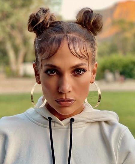 8 Hairstyles to Bring You Back to the Early 2000s – Y2K TikTok Celebrity Hair Trends 2000 Hairstyles Early 2000s Hair, 2000s Hair Trends, Early 2000s Hair, Early 2000s Hairstyles, 2000 Hair, Y2k Tiktok, 2000s Hair, 2000s Hairstyles, Celebrity Hair Trends