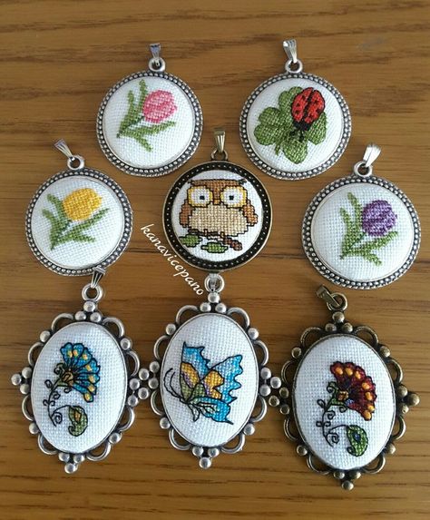 Stitch Necklace, Cross Stitch Necklace, Hand Embroidered Jewelry, Free Cross Stitch Charts, Owl Cross Stitch, Stitch Jewelry, Miniature Embroidery, Xstitch Patterns, Tiny Cross Stitch