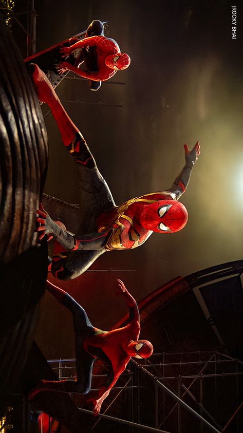 Wallpaper Spider Man, Image Spiderman, Amazing Spiderman Movie, Spiderman Movie, Spiderman Artwork, Marvel Superhero Posters, Marvel Images, Spiderman Pictures, Avengers Wallpaper