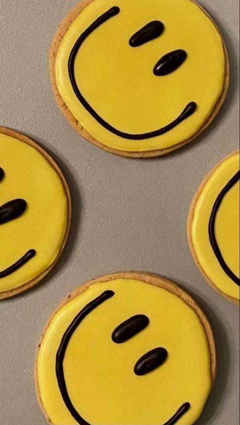 Two Cool Party Food, One Happy Dude Birthday Smiley Face, Smiley Checkered Birthday, Happy Dude Birthday, Two Cool Birthday Party Theme, One Smiley Dude Birthday, Smiley Theme Birthday Party, Smiley Face Birthday Theme, One Happy Dude Party Food