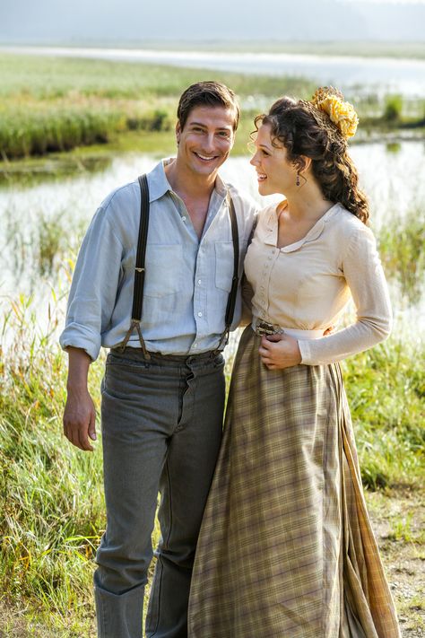 Jack (Daniel Lissing) & Elizabeth (Erin Krakow)~ #WhenCallstheHeart Elizabeth Thatcher, Janette Oke, Jack Thornton, Daniel Lissing, Erin Elizabeth, Jack And Elizabeth, Erin Krakow, Miss Fisher, Hope Valley