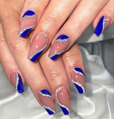 Royal Blue Prom Nails Medium, Acrylic Nails To Match Royal Blue Dress, Dark Blue Nails Ideas Short, Cobalt Blue And Silver Nails, Royal Blue And Silver Nails Almond, Blue Prom Dress Nail Ideas, Royal Blue Nails Designs Coffin Short, Royal Blue Nails For Prom Almond, Dark Blue And White Nails Short